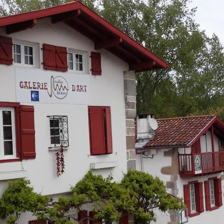 Galerie D'Art D'Une Ancienne Mairie De 1783 Espelette Esterno foto